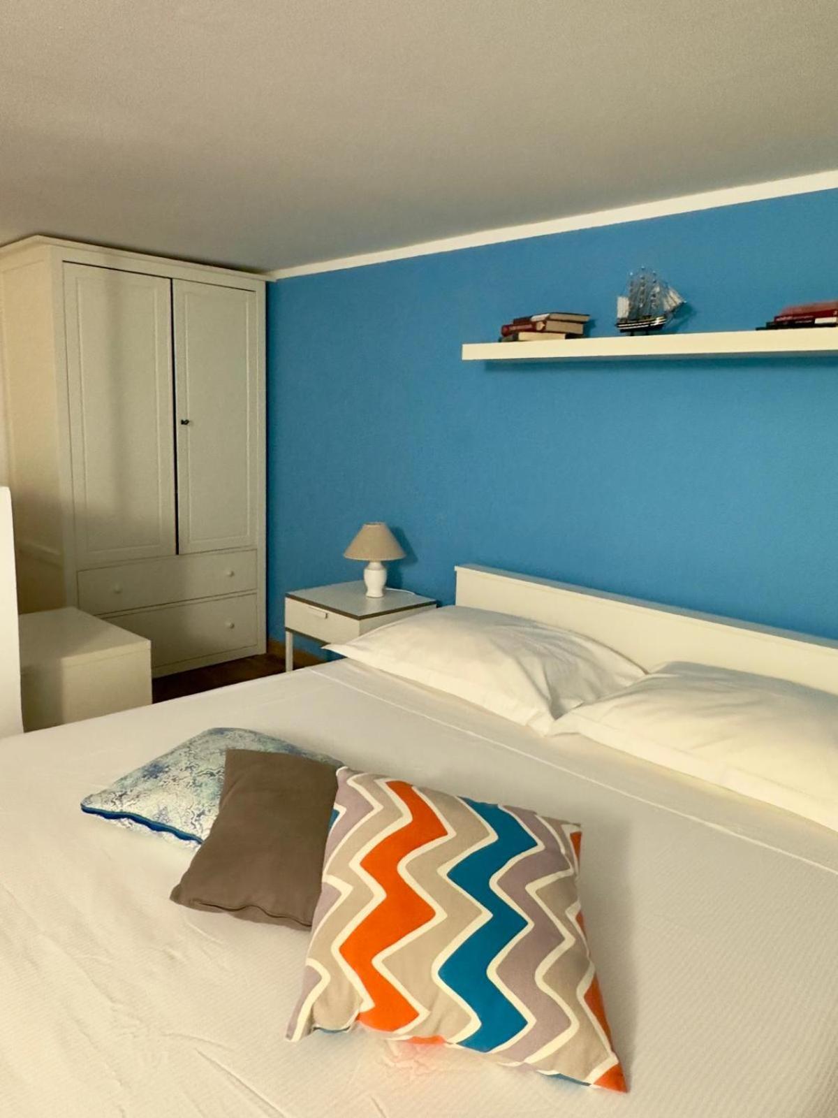 Ferienwohnung Blu Fronte Mare Palermo Exterior foto
